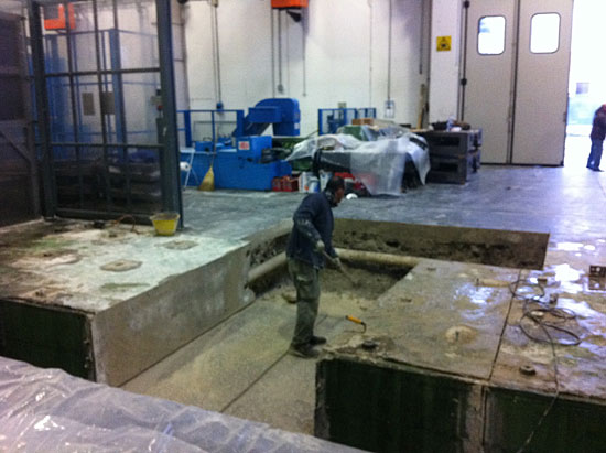 Modifica di Plinto di Fondazione Macchinario CNC
Taglio Con Filo Diamantato
Inizio Pulizia del Cantiere e ripristino